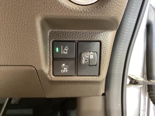 Ｎ－ＢＯＸ Ｌ　ＵＳＢ入力　ＤＶＤ視聴可能　ＬＥＤランプ　シートヒータ　運転席エアバッグ　イモビライザー　キーフリー　Ｒカメ　パワーウインドウ　ナビＴＶ　助手席エアバッグ　エアコン　地デジ　ＰＳ　横滑り防止機能（29枚目）