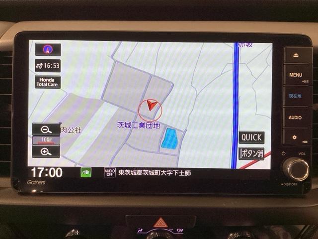 フィット ＲＳ　サポカー　ＵＳＢ接続　盗難防止システム　ＡＵＴＯライト　リヤカメラ　ＤＶＤ再生　ＬＥＤライト　ＡＢＳ　ＥＳＣ　サイドエアバッグ　キーレス　フルオートエアコン　スマートキー　フルセグＴＶ　クルコン（18枚目）