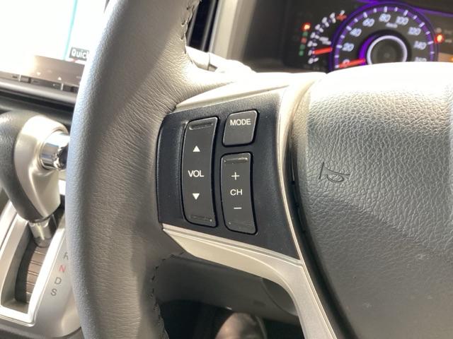 ステップワゴンスパーダ Ｚ　Ｂモニター　ｉ－ＳＴＯＰ　セキュリティ　スマートキ　キーレスエントリー　パワーウィンドウ　ナビＴＶ　横滑り防止機能　三列シート　ＥＴＣ装備　ＡＢＳ　ＤＶＤ再生可能　運転席助手席エアバック　パワステ（27枚目）