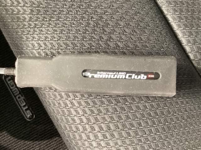 ステップワゴンスパーダ Ｚ　Ｂモニター　ｉ－ＳＴＯＰ　セキュリティ　スマートキ　キーレスエントリー　パワーウィンドウ　ナビＴＶ　横滑り防止機能　三列シート　ＥＴＣ装備　ＡＢＳ　ＤＶＤ再生可能　運転席助手席エアバック　パワステ（32枚目）