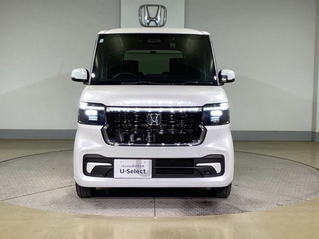 Ｎ－ＢＯＸカスタム ベースグレード　ベンチシ－ト　アクティブクルーズ　フルセグ対応　前席シートヒーター　イモビライザー　ＵＳＢ　運転席エアバッグ　スマートキー＆プッシュスタート　ＬＥＤヘッド　Ｂモニター　フリーキー（10枚目）