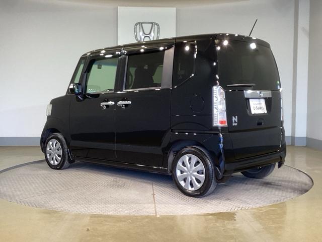 Ｎ－ＢＯＸ ＧＳＳパッケージ　スマートキ　エアＢ　バックカメラ装備　ベンチ席　全席ＰＷ　Ｗエアバック　ナビＴＶ　ＥＴＣ車載器　横滑り防止　盗難防止システム　キーレス　地デジフルセグ　ＡＢＳ　エアコン（5枚目）