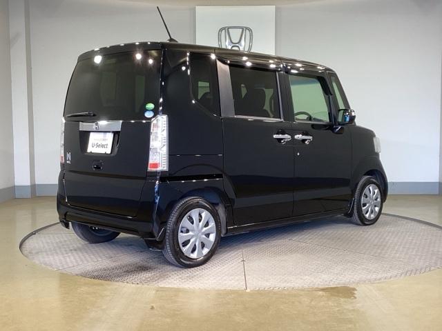 Ｎ－ＢＯＸ ＧＳＳパッケージ　スマートキ　エアＢ　バックカメラ装備　ベンチ席　全席ＰＷ　Ｗエアバック　ナビＴＶ　ＥＴＣ車載器　横滑り防止　盗難防止システム　キーレス　地デジフルセグ　ＡＢＳ　エアコン（7枚目）