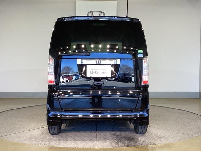 Ｎ－ＢＯＸ ＧＳＳパッケージ　スマートキ　エアＢ　バックカメラ装備　ベンチ席　全席ＰＷ　Ｗエアバック　ナビＴＶ　ＥＴＣ車載器　横滑り防止　盗難防止システム　キーレス　地デジフルセグ　ＡＢＳ　エアコン（12枚目）