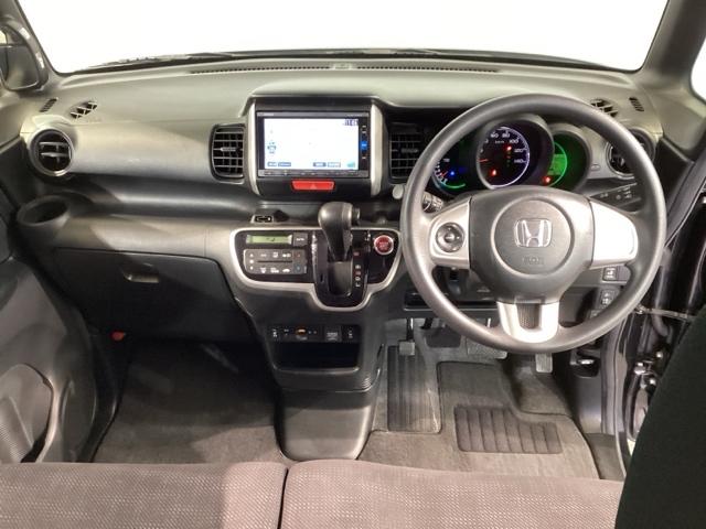 Ｎ－ＢＯＸ ＧＳＳパッケージ　スマートキ　エアＢ　バックカメラ装備　ベンチ席　全席ＰＷ　Ｗエアバック　ナビＴＶ　ＥＴＣ車載器　横滑り防止　盗難防止システム　キーレス　地デジフルセグ　ＡＢＳ　エアコン（14枚目）