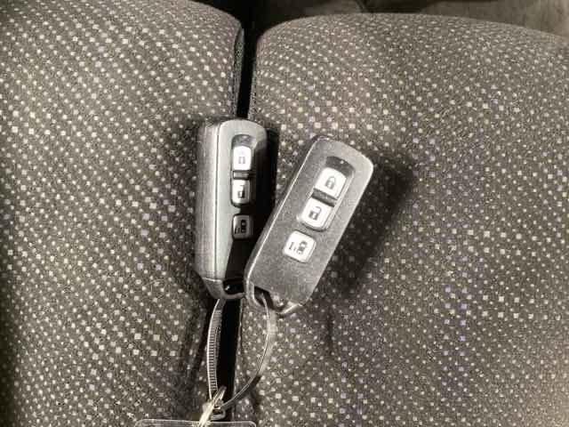 Ｎ－ＢＯＸ ＧＳＳパッケージ　スマートキ　エアＢ　バックカメラ装備　ベンチ席　全席ＰＷ　Ｗエアバック　ナビＴＶ　ＥＴＣ車載器　横滑り防止　盗難防止システム　キーレス　地デジフルセグ　ＡＢＳ　エアコン（26枚目）