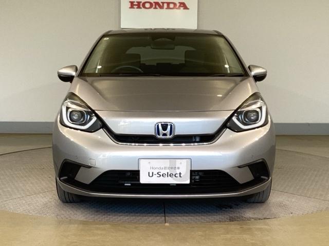 フィット ｅ：ＨＥＶホーム　フルセグ地デジＴＶ　助手席エアバック　衝突軽減ブレ－キ　前後障害物センサー　アクティブクルーズコントロール　ＤＶＤ再生可　Ｂモニター　ＥＴＣ付　ＬＥＤヘッドランプ　イモビライザー（2枚目）