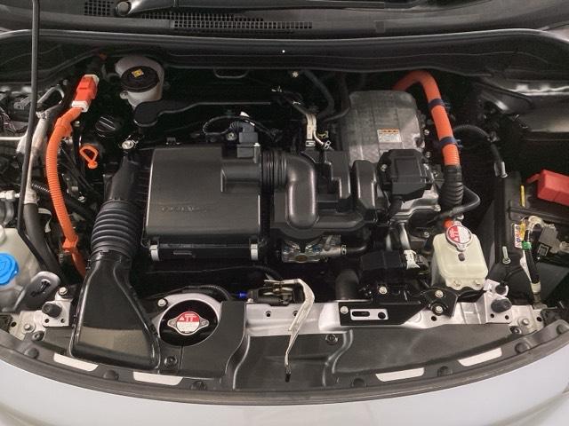 フィット ｅ：ＨＥＶホーム　フルセグ地デジＴＶ　助手席エアバック　衝突軽減ブレ－キ　前後障害物センサー　アクティブクルーズコントロール　ＤＶＤ再生可　Ｂモニター　ＥＴＣ付　ＬＥＤヘッドランプ　イモビライザー（41枚目）