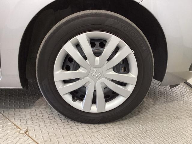 フィット ｅ：ＨＥＶホーム　フルセグ地デジＴＶ　助手席エアバック　衝突軽減ブレ－キ　前後障害物センサー　アクティブクルーズコントロール　ＤＶＤ再生可　Ｂモニター　ＥＴＣ付　ＬＥＤヘッドランプ　イモビライザー（42枚目）