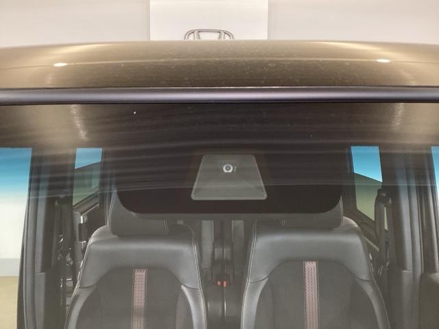 Ｎ－ＢＯＸカスタム Ｇ・Ｌターボホンダセンシング　シートヒータ　ベンチ　横滑り防止システム　地デジフルセグ　ＴＶナビ　Ｗエアバック　サイドエアバック　ターボ車　ＵＳＢ　セキュリティアラーム　ＥＴＣ付　ＤＶＤ　ＬＥＤライト（27枚目）