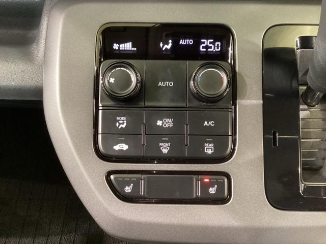 フリード クロスター　ＡＡＣ　ＥＴＣ付き　スマ－トキ－　シ－トヒ－タ－　盗難防止システム　ＵＳＢ　サイドエアバッグ　クルコン　ＥＳＣ　ＡＢＳ　キーフリー　オートライト　バックアイカメラ　パワーウィンドウ（26枚目）