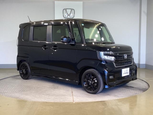 N-BOXカスタム Lスタイル+ブラック Aライト シティブレーキアクティブシステム リアカメラ パワステ シ-トヒ-タ- ABS フルセグ ナビ&TV オートエアコン クルコン 横滑防止 LEDランプ 盗難防止装置(9枚目)