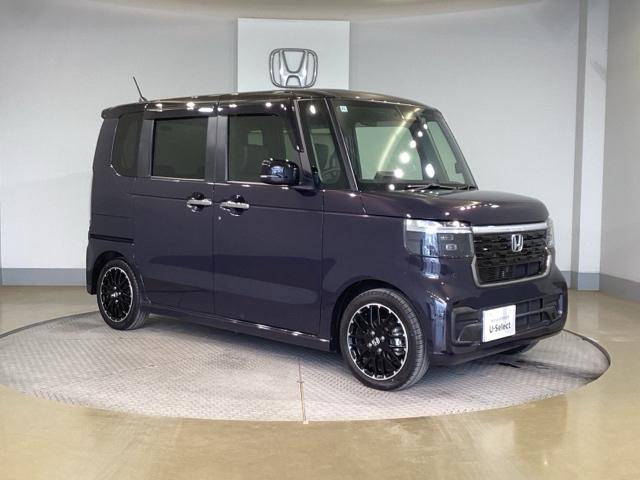 Ｎ－ＢＯＸカスタム ターボコーディネートスタイル　全周囲カメラ　Ｐセンサー　カーテンエアバック　シートＨ　ＤＶＤ再生可　ＬＥＤヘッドランプ　オートクルーズコントロール　スマートキー　横滑り防止装置　ターボ車　エアバッグ（9枚目）