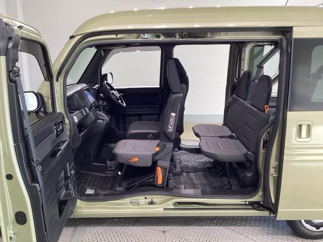 N-VAN+スタイル ファン・ターボ LEDヘットライト パワーウィンドウ エアバック イモビ オートクルーズ ターボ車 バックモニター USB ESC ETC車載器 両側スライドドア AAC DVD キーフリー PS(40枚目)