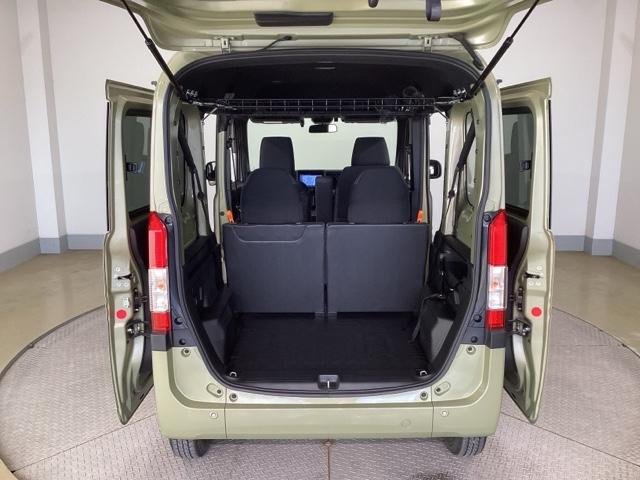 N-VAN+スタイル ファン・ターボ LEDヘットライト パワーウィンドウ エアバック イモビ オートクルーズ ターボ車 バックモニター USB ESC ETC車載器 両側スライドドア AAC DVD キーフリー PS(43枚目)