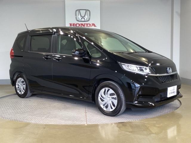 フリード＋ Ｇ　シートヒータ　誤発進抑制機能　オートクルーズ　スマキー　リアカメラ　フルオートエアコン　エアバッグ　イモビライザー　ＶＳＡ　両側電動ドア　キーフリー　ＬＥＤヘッド　Ｗエアバッグ　ＤＶＤ　ＡＢＳ（9枚目）