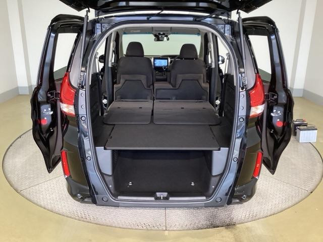 フリード＋ Ｇ　シートヒータ　誤発進抑制機能　オートクルーズ　スマキー　リアカメラ　フルオートエアコン　エアバッグ　イモビライザー　ＶＳＡ　両側電動ドア　キーフリー　ＬＥＤヘッド　Ｗエアバッグ　ＤＶＤ　ＡＢＳ（42枚目）