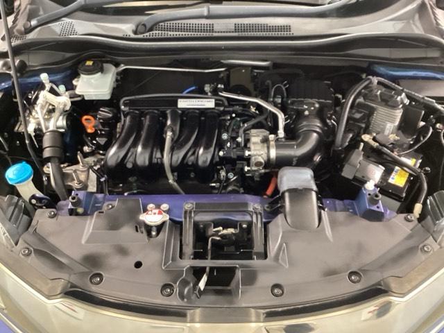 ヴェゼル ハイブリッドＲＳ・ホンダセンシング　ＥＴＣ車載器　リヤカメラ　盗難防止装置　ＶＳＡ　クルコン　助手席エアバッグ　ＬＥＤライト　ナビＴＶ　サイドエアバック　ＵＳＢ　パワーステアリング　ＤＶＤ再生機能（43枚目）