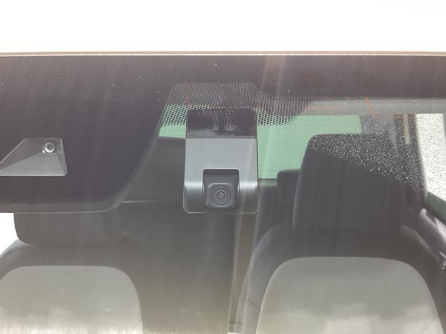 Ｎ－ＯＮＥ オリジナル　両席エアバック　サイドカーテンエアバック　盗難防止　ＬＥＤヘッド　スマキー　フルオートエアコン　ナビＴＶ　横滑り防止機能　Ｃソナー　ＤＶＤ　バックカメラ　ＥＴＣ　キーフリー　ｉストップ（35枚目）