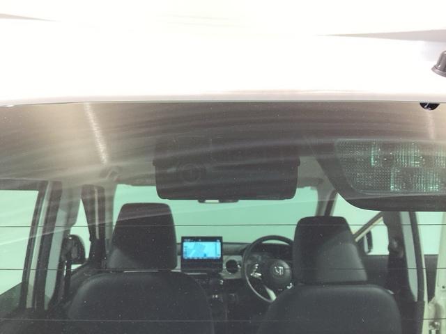 Ｎ－ＯＮＥ オリジナル　両席エアバック　サイドカーテンエアバック　盗難防止　ＬＥＤヘッド　スマキー　フルオートエアコン　ナビＴＶ　横滑り防止機能　Ｃソナー　ＤＶＤ　バックカメラ　ＥＴＣ　キーフリー　ｉストップ（36枚目）