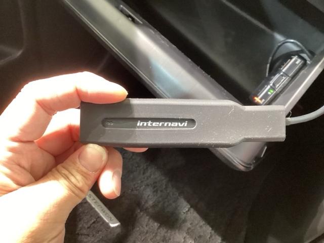 ステップワゴンスパーダ ｅ：ＨＥＶスパーダＧホンダセンシング　ＰＷ　ＬＥＤヘッドライト　ＵＳＢ　セキュリティアラーム　オートクルーズコントロール　ＥＴＣ　スマートキー　ＤＶＤ再生可能　ナビ＆ＴＶ　キーレス　３列シート（39枚目）