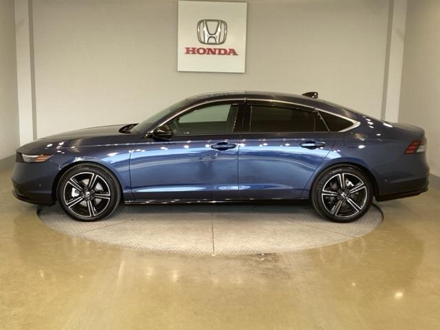 �ԗ���ԏؖ����t���ԗ��ł��B�ԗ���Ԃ����������]�������A���ʂ�_���ŕ\�����Ă���܂��B�P��P��v���̖ڂŎ��ׂ��Ƀ`�F�b�N���Ă���ԗ��ł��̂ŁA�����S���Ă��������߂��Ă������܂��B