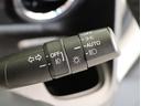 プレミアム　クルコン　運転席エアバック　横滑防止　イモビライザー　ＵＳＢ接続　ＥＴＣ装備　バックモニター　助手席エアバック　パワーステ　フルオートエアコン　スマ－トキ－　キーレス　サイドエアバック（32枚目）