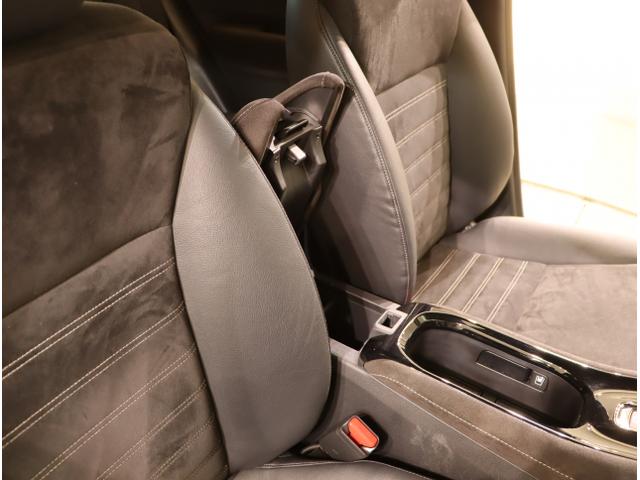 ヴェゼル ハイブリッドRS・ホンダセンシング ETC付 サイドSRS Rカメ フルオートエアコン USB接続 両席エアバック スマキー オートクルーズコントロール 衝突軽減ブレーキシステム TVナビ 横滑り防止(40枚目)