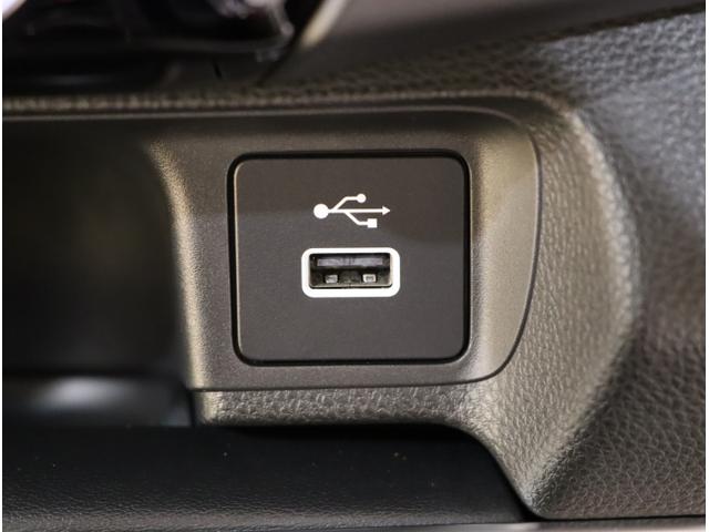 ヴェゼル ｅ：ＨＥＶＺ　衝突回避支援ブレーキ機能　スマキ　Ｐトランク　フルオートエアコン　Ｄレコ　エアバッグ　両席エアバック　Ｒカメ　パワーウィンドウ　ＬＥＤランプ　ソナー　クルーズＣ　ナビ＆ＴＶ　ＵＳＢ（34枚目）