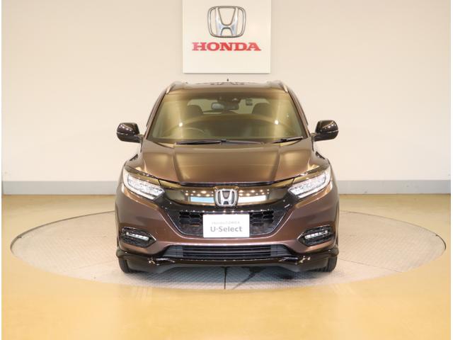 ヴェゼル ハイブリッドＲＳ・ホンダセンシング　ＥＴＣ付　サイドＳＲＳ　Ｒカメ　フルオートエアコン　ＵＳＢ接続　両席エアバック　スマキー　オートクルーズコントロール　衝突軽減ブレーキシステム　ＴＶナビ　横滑り防止（2枚目）