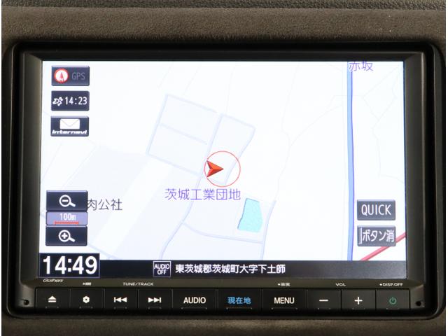 ヴェゼル ハイブリッドＲＳ・ホンダセンシング　ＥＴＣ付　サイドＳＲＳ　Ｒカメ　フルオートエアコン　ＵＳＢ接続　両席エアバック　スマキー　オートクルーズコントロール　衝突軽減ブレーキシステム　ＴＶナビ　横滑り防止（18枚目）