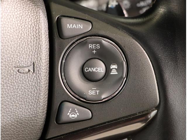 ヴェゼル ハイブリッドＲＳ・ホンダセンシング　ＥＴＣ付　サイドＳＲＳ　Ｒカメ　フルオートエアコン　ＵＳＢ接続　両席エアバック　スマキー　オートクルーズコントロール　衝突軽減ブレーキシステム　ＴＶナビ　横滑り防止（28枚目）