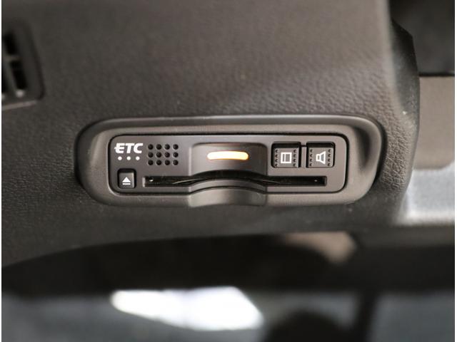 ヴェゼル ハイブリッドＲＳ・ホンダセンシング　ＥＴＣ付　サイドＳＲＳ　Ｒカメ　フルオートエアコン　ＵＳＢ接続　両席エアバック　スマキー　オートクルーズコントロール　衝突軽減ブレーキシステム　ＴＶナビ　横滑り防止（34枚目）