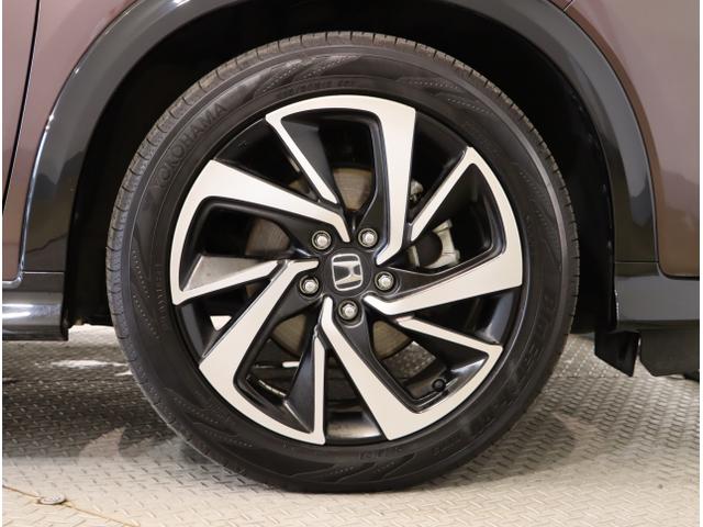 ヴェゼル ハイブリッドＲＳ・ホンダセンシング　ＥＴＣ付　サイドＳＲＳ　Ｒカメ　フルオートエアコン　ＵＳＢ接続　両席エアバック　スマキー　オートクルーズコントロール　衝突軽減ブレーキシステム　ＴＶナビ　横滑り防止（51枚目）