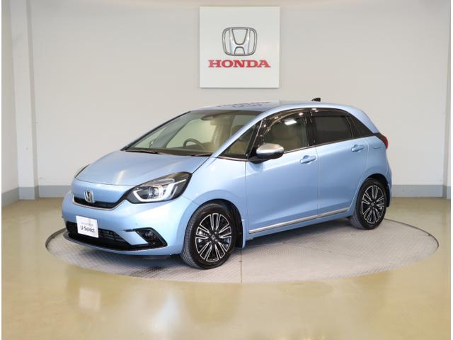 フィット リュクス Bカメ サイドエアバッグ 衝突軽減ブレーキ ETC車載器 クルーズコントロール 前席シートヒーター ドライブレコーダー パワステ LEDヘッドライト エアコン ABS Iストップ キーレス(3枚目)