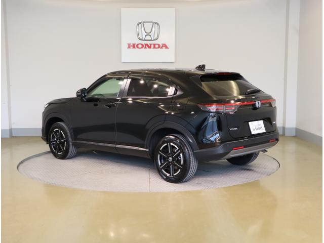 ヴェゼル ｅ：ＨＥＶＸ　前後障害物センサー　ＡＡＣ　イモビライザー　スマ－トキ－　誤発進抑制　ＰＷ　リアカメラ　クルコン　ＥＳＣ　ＥＴＣ装備　キーフリー　ＬＥＤヘッドランプ　ナビＴＶ　サイドカーテンエアバック（5枚目）