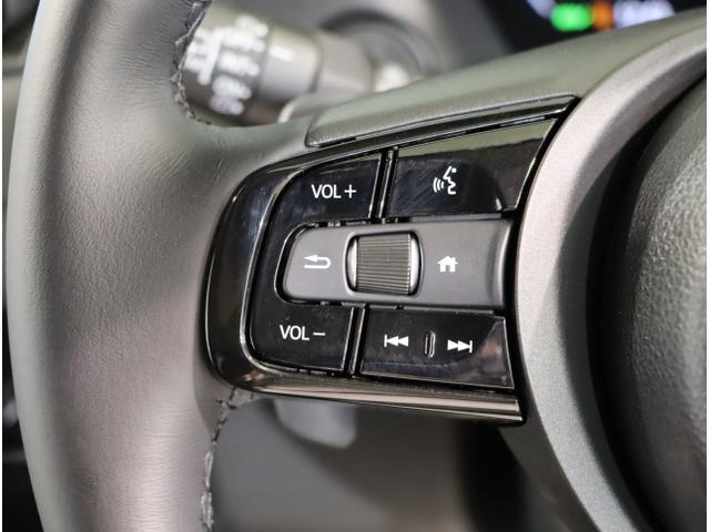 ヴェゼル ｅ：ＨＥＶＸ　前後障害物センサー　ＡＡＣ　イモビライザー　スマ－トキ－　誤発進抑制　ＰＷ　リアカメラ　クルコン　ＥＳＣ　ＥＴＣ装備　キーフリー　ＬＥＤヘッドランプ　ナビＴＶ　サイドカーテンエアバック（31枚目）