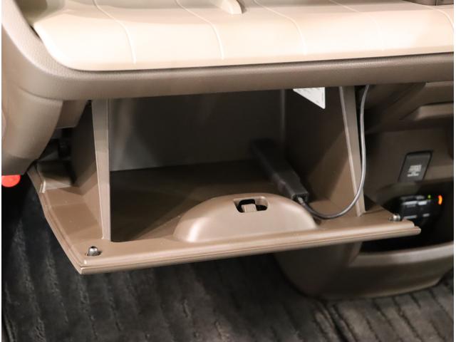 Ｎ－ＷＧＮ Ｌホンダセンシング　ＥＴＣ装備　Ｂモニタ　誤発進抑制　ＬＥＤランプ　シートヒータ　オートライト　ＤＶＤ　フルセグ　横滑り防止機能　ＵＳＢポート　パーキングセンサー　セキュリティアラーム　キーフリー（40枚目）