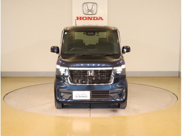 Ｎ－ＢＯＸカスタム ベースグレード　ＵＳＢ接続　ＣＭＢＳ　Ｄレコ　ベンチシート　オートエアコン　スマートキ　ＬＥＤ　盗難防止装置　クルコン　ＥＴＣ　バックカメラ　フルセグＴＶ　パワーステアリング　エアバッグ　ＥＳＣ（10枚目）