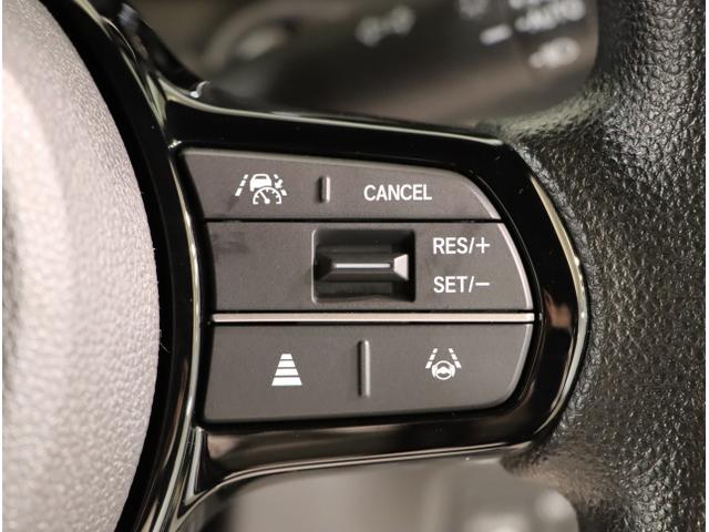 Ｎ－ＢＯＸカスタム ベースグレード　ＵＳＢ接続　ＣＭＢＳ　Ｄレコ　ベンチシート　オートエアコン　スマートキ　ＬＥＤ　盗難防止装置　クルコン　ＥＴＣ　バックカメラ　フルセグＴＶ　パワーステアリング　エアバッグ　ＥＳＣ（32枚目）