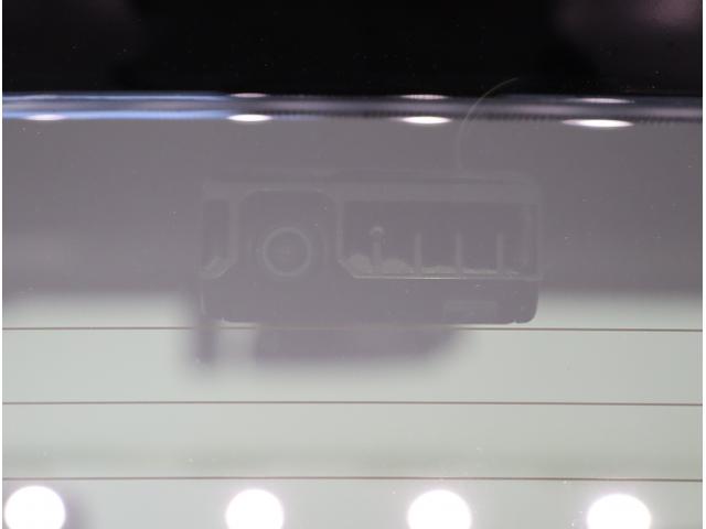 Ｎ－ＢＯＸカスタム ベースグレード　ＵＳＢ接続　ＣＭＢＳ　Ｄレコ　ベンチシート　オートエアコン　スマートキ　ＬＥＤ　盗難防止装置　クルコン　ＥＴＣ　バックカメラ　フルセグＴＶ　パワーステアリング　エアバッグ　ＥＳＣ（41枚目）