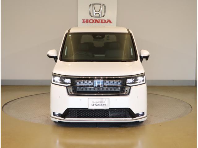 ステップワゴン ｅ：ＨＥＶスパーダ　マルチカメラ　デュアルエアコン　フルオートエアコン　ＥＳＣ　シートヒータ　オートライト　キーフリー　ＬＥＤヘッドランプ　イモビ　ＡＢＳ　スマートキ　ＵＳＢポート　ＥＣＯモード（10枚目）