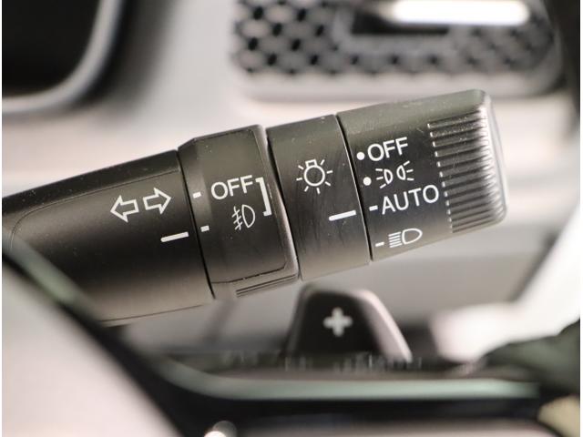 ステップワゴン ｅ：ＨＥＶスパーダ　マルチカメラ　デュアルエアコン　フルオートエアコン　ＥＳＣ　シートヒータ　オートライト　キーフリー　ＬＥＤヘッドランプ　イモビ　ＡＢＳ　スマートキ　ＵＳＢポート　ＥＣＯモード（33枚目）