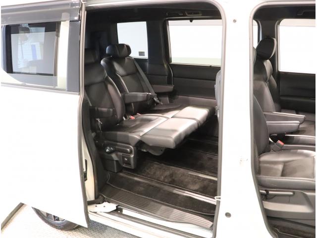 ステップワゴン ｅ：ＨＥＶスパーダ　マルチカメラ　デュアルエアコン　フルオートエアコン　ＥＳＣ　シートヒータ　オートライト　キーフリー　ＬＥＤヘッドランプ　イモビ　ＡＢＳ　スマートキ　ＵＳＢポート　ＥＣＯモード（43枚目）