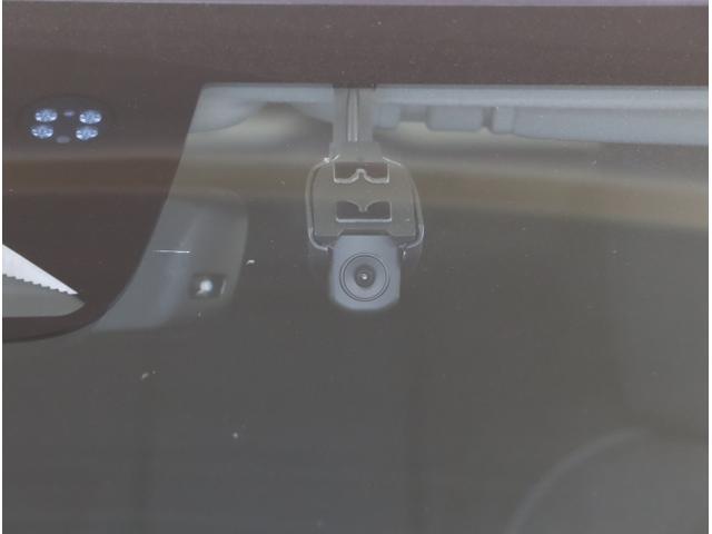 ヴェゼル e:HEVZ 衝突回避支援ブレーキ機能 スマキ Pトランク フルオートエアコン Dレコ エアバッグ 両席エアバック Rカメ パワーウィンドウ LEDランプ ソナー クルーズC ナビ&TV USB(38枚目)