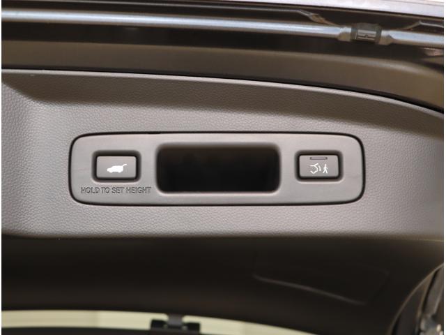 ヴェゼル e:HEVZ 衝突回避支援ブレーキ機能 スマキ Pトランク フルオートエアコン Dレコ エアバッグ 両席エアバック Rカメ パワーウィンドウ LEDランプ ソナー クルーズC ナビ&TV USB(43枚目)