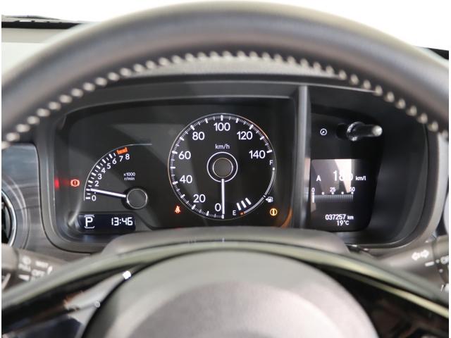 Ｎ－ＯＮＥ プレミアムツアラー　Ｐセンサー　ターボエンジン　カーテンエアバック　ＬＥＤランプ　ＵＳＢ接続　ドライブレコーダー　クルコン　前席シートヒーター　ＥＴＣ　イモビ　Ｗエアバッグ　フルオートエアコン（16枚目）