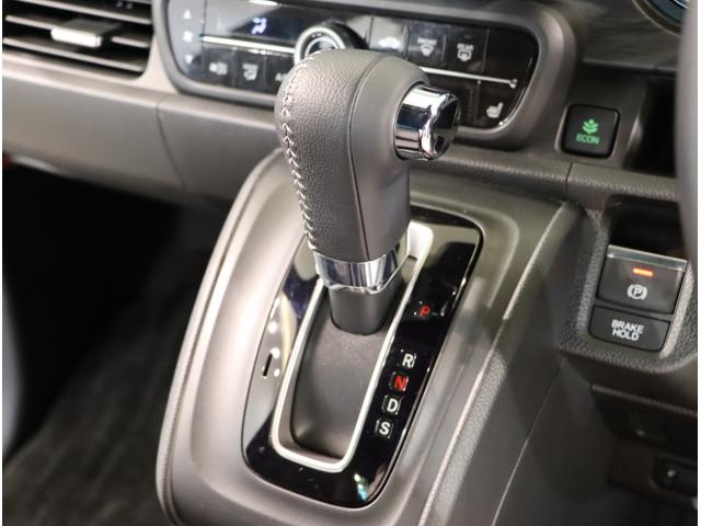 Ｎ－ＯＮＥ プレミアムツアラー　Ｐセンサー　ターボエンジン　カーテンエアバック　ＬＥＤランプ　ＵＳＢ接続　ドライブレコーダー　クルコン　前席シートヒーター　ＥＴＣ　イモビ　Ｗエアバッグ　フルオートエアコン（17枚目）