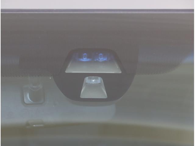 ヴェゼル ハイブリッドＸ・Ｌパッケージ　ナビ＆ＴＶ　Ｒカメラ　フルタイム４ＷＤ　Ａストップ　盗難防止システム　ＬＥＤライト　シートヒータ　キーレス　オートクルーズコントロール　サイドＳＲＳ　ＶＳＡ　エアコン（29枚目）