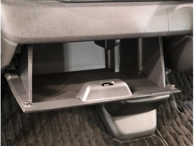 Ｎ－ＢＯＸカスタム ベースグレード　ＵＳＢ接続　ＣＭＢＳ　ベンチシート　オートエアコン　スマートキ　ＬＥＤ　盗難防止装置　クルコン　ＥＴＣ　バックカメラ　パワーステアリング　エアバッグ　ＥＳＣ　パワーウインドウ　ＡＢＳ（34枚目）